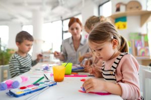 VAE TP IEPE guide complet pour obtenir le titre professionnel intervenant éducatif petite enfance